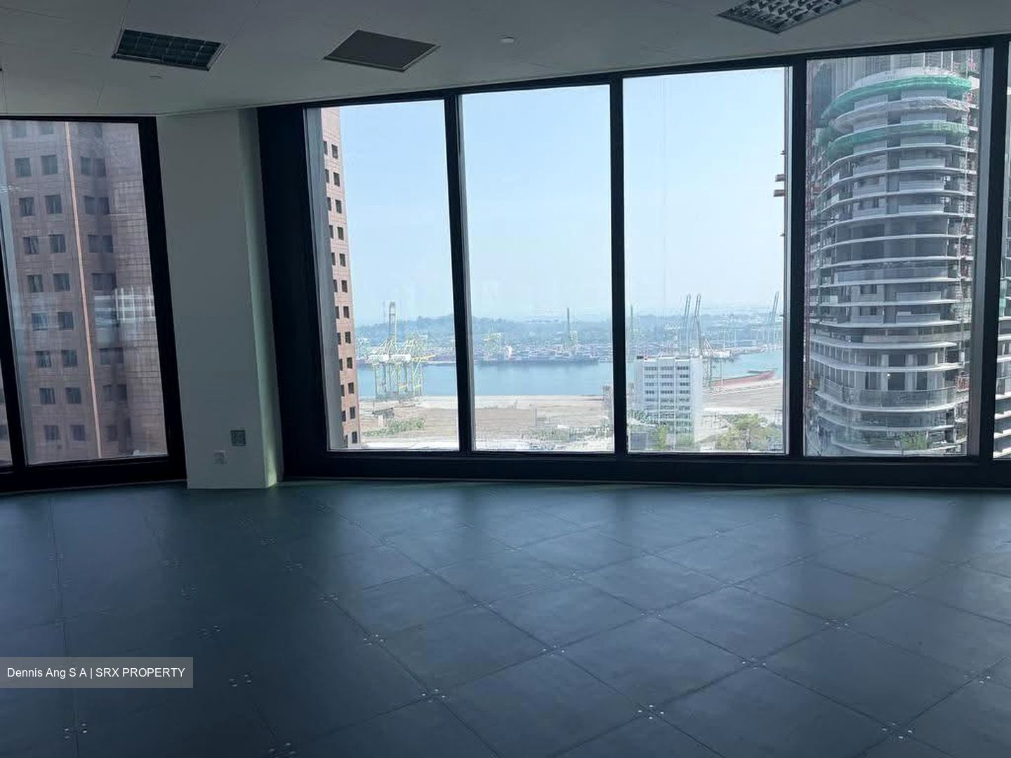 Hub Synergy Point (D2), Office #607893671
